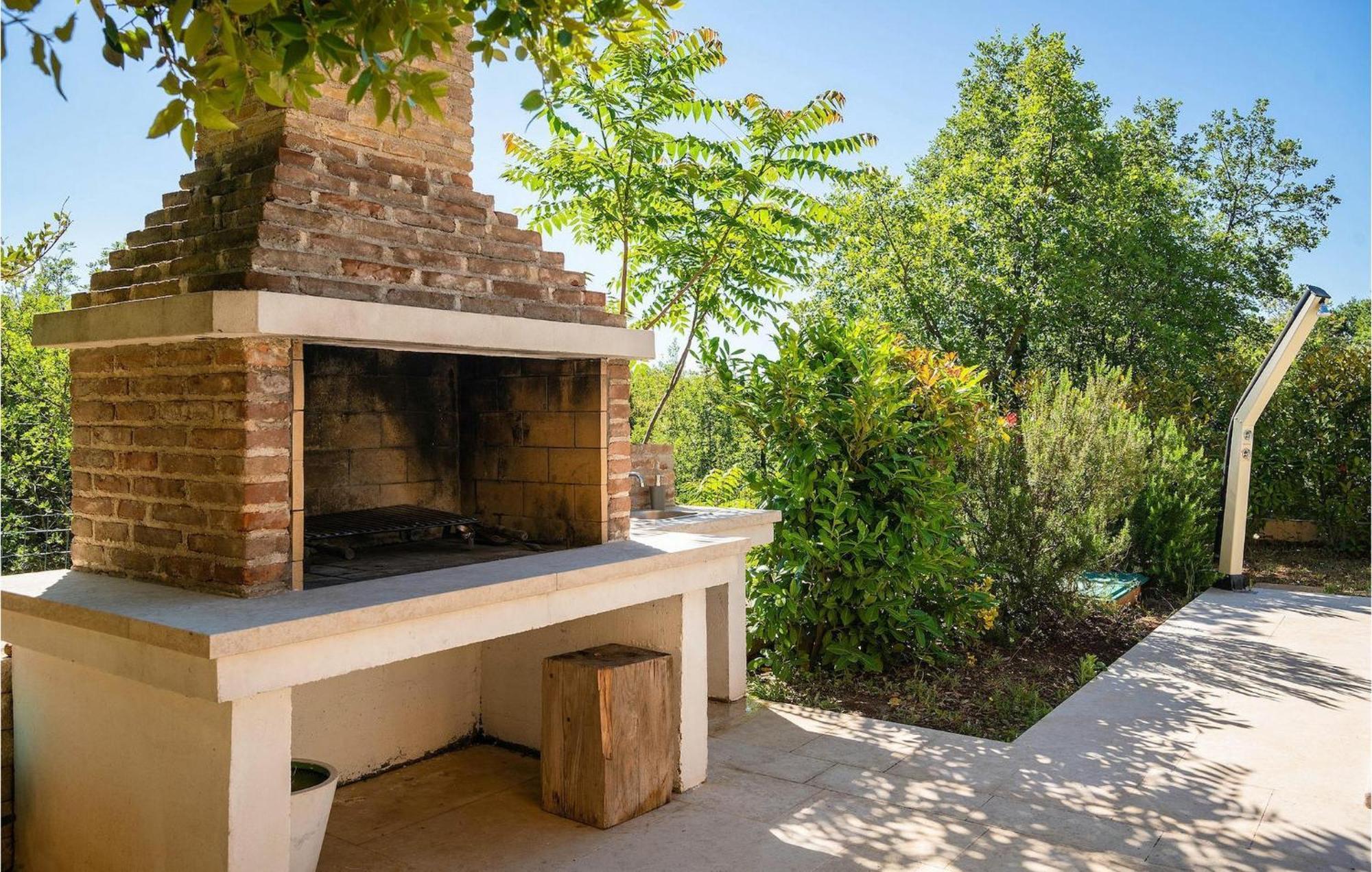 Ari Holiday home Pula